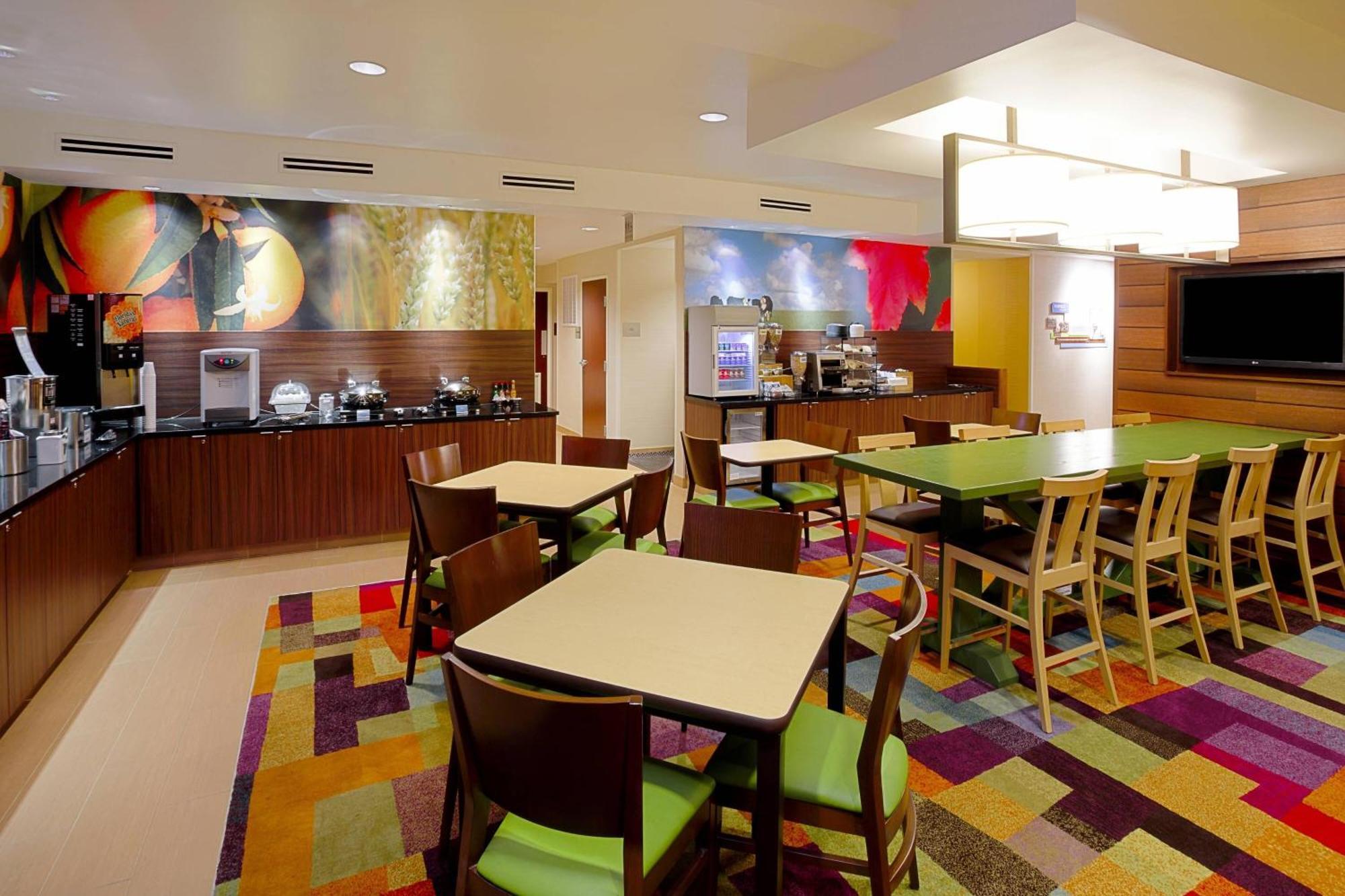 Fairfield Inn And Suites By Marriott Tampa Brandon Heartland المظهر الخارجي الصورة