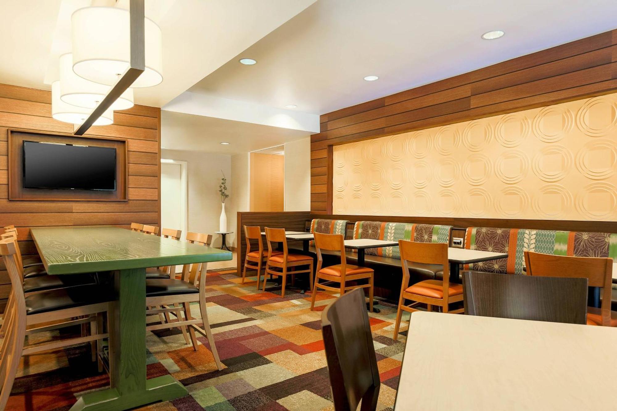 Fairfield Inn And Suites By Marriott Tampa Brandon Heartland المظهر الخارجي الصورة