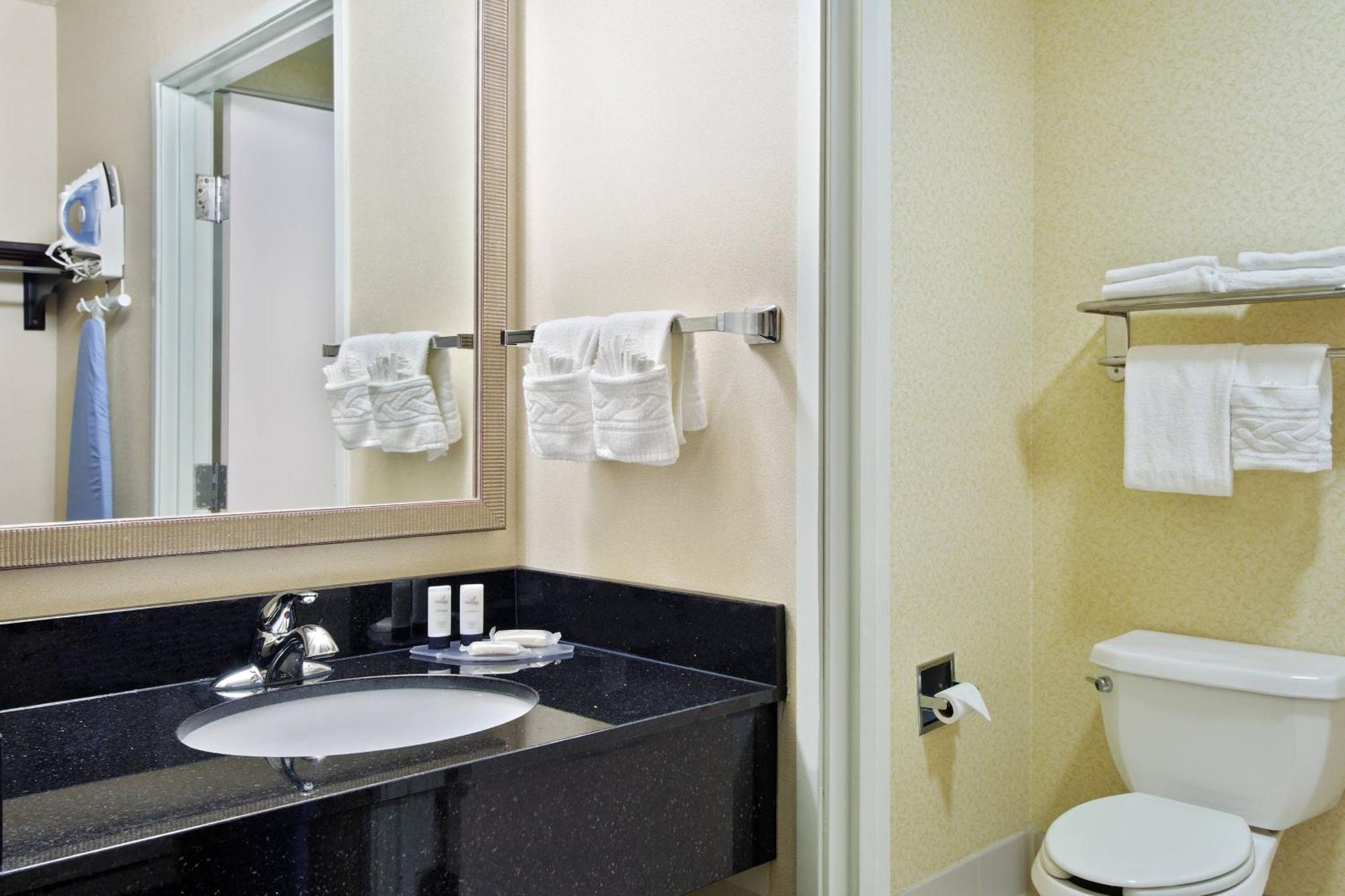 Fairfield Inn And Suites By Marriott Tampa Brandon Heartland المظهر الخارجي الصورة