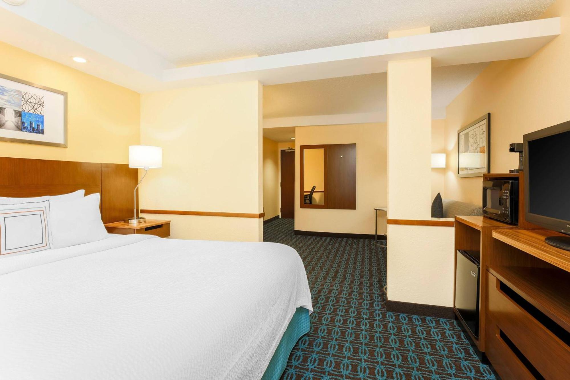 Fairfield Inn And Suites By Marriott Tampa Brandon Heartland المظهر الخارجي الصورة