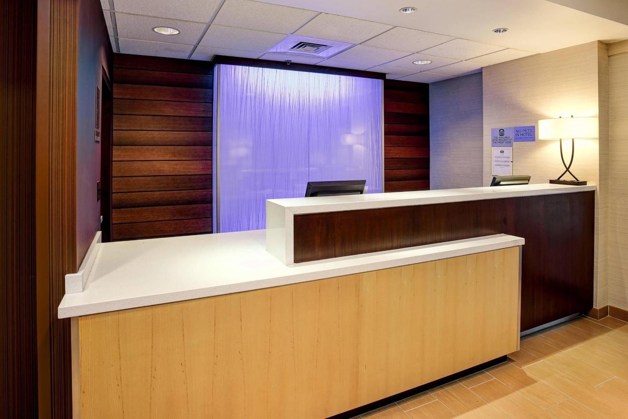 Fairfield Inn And Suites By Marriott Tampa Brandon Heartland المظهر الخارجي الصورة