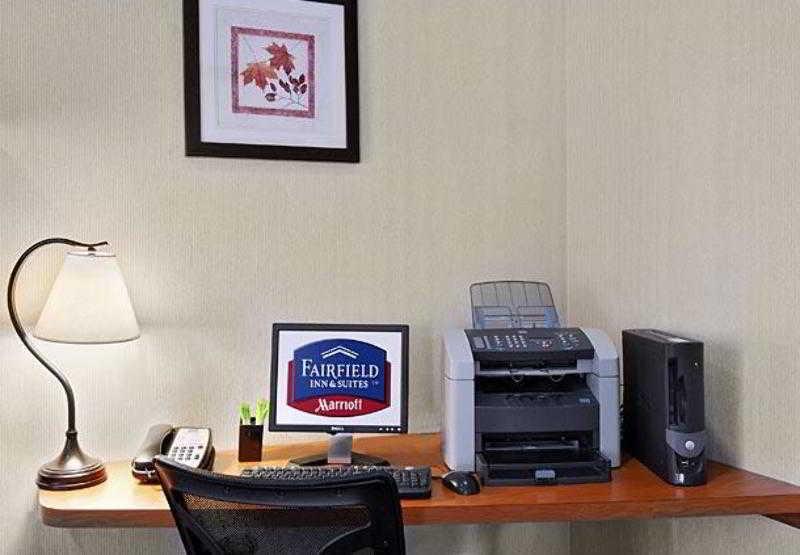 Fairfield Inn And Suites By Marriott Tampa Brandon Heartland المرافق الصورة